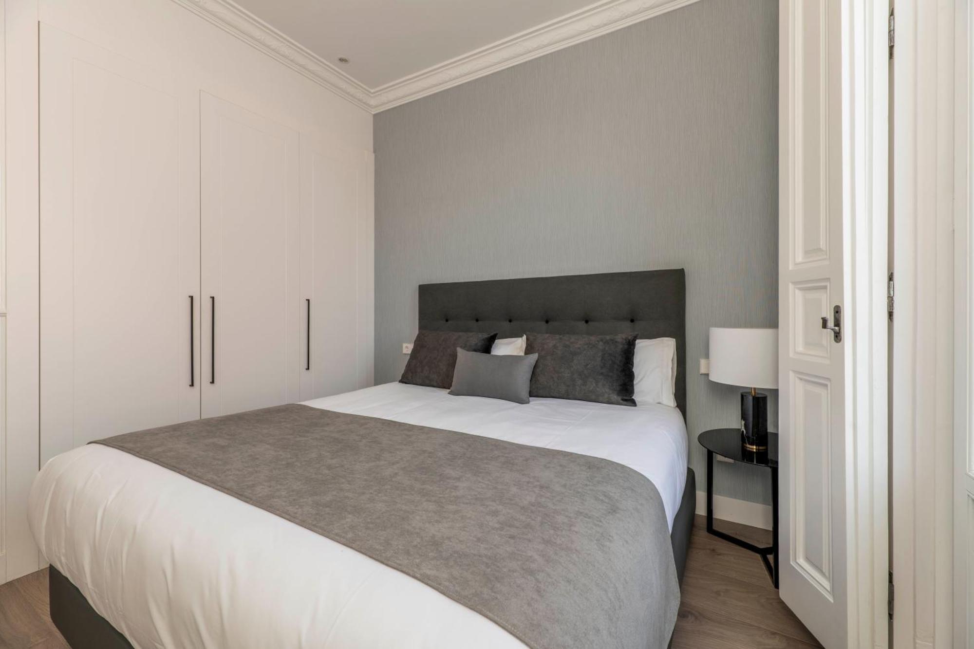 Madrid 1915 Private Suites Ruang foto