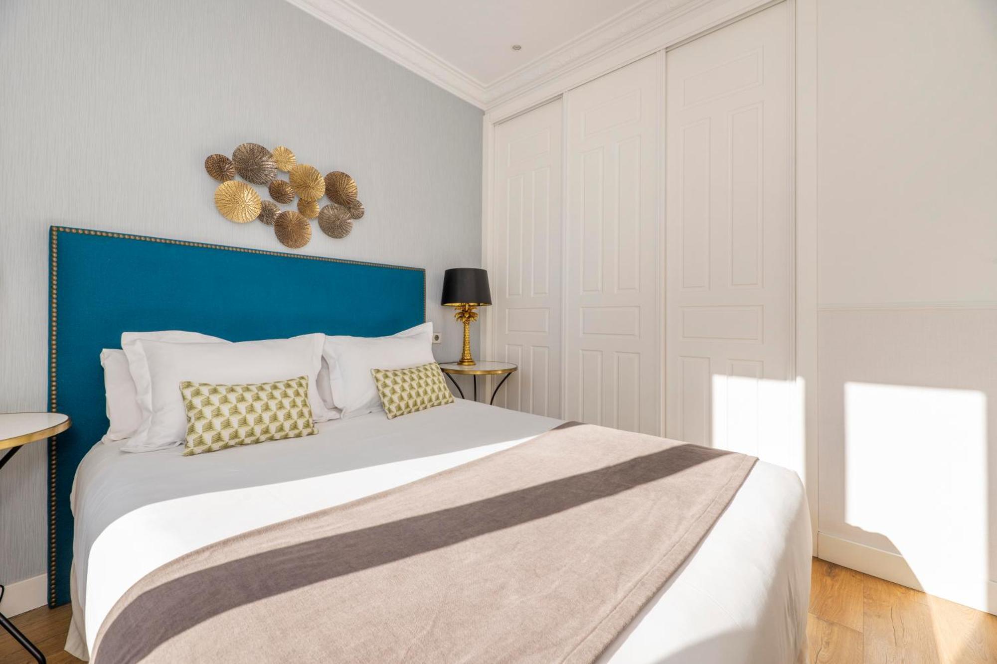 Madrid 1915 Private Suites Ruang foto